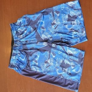 NWOT Reebok boys L (14/16) athletic shorts